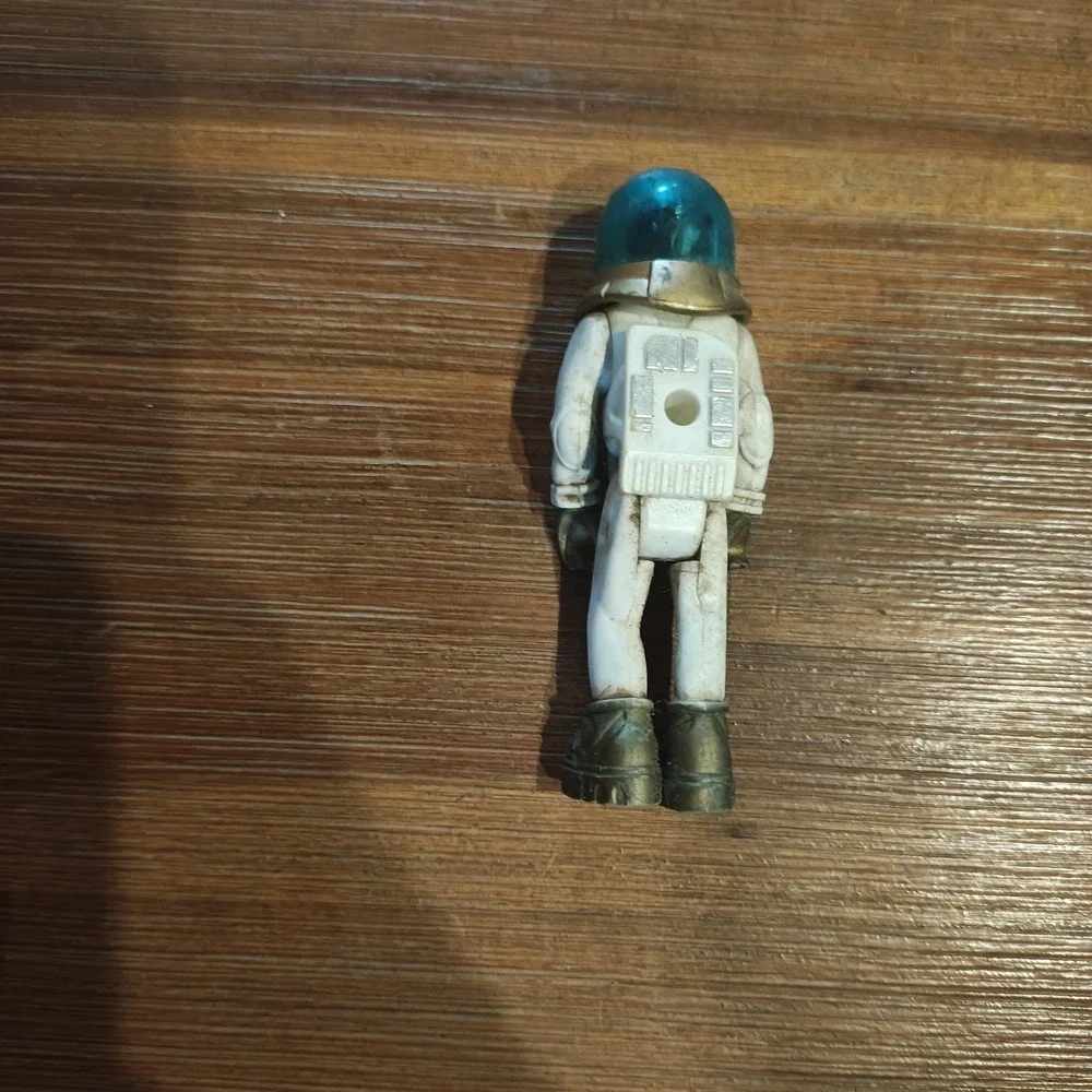 N/A alpha astronaut